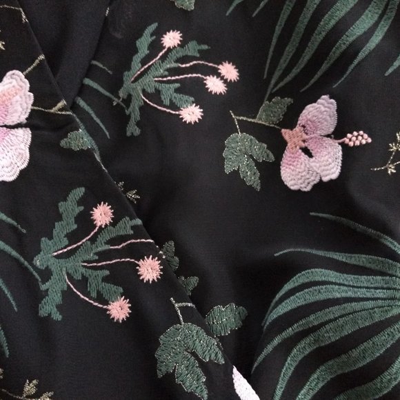 LOVERS & FRIENDS Laya Bodysuit XS‎ Black Pink Green Embroidered Long Sleeve - Picture 4 of 13